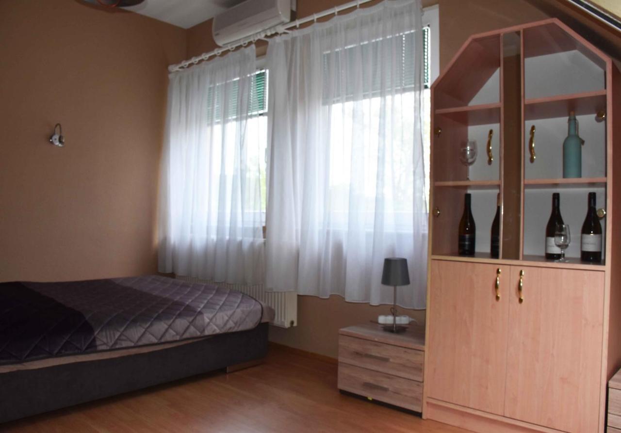 Pilikan Apartments - Park, Agroturism, Vineyard & Farm 切尔塞格托毛伊 外观 照片